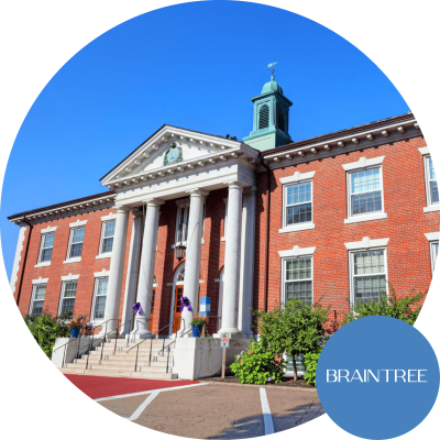 The town hall in Braintree, MA, one of our egg donation clinic locations.